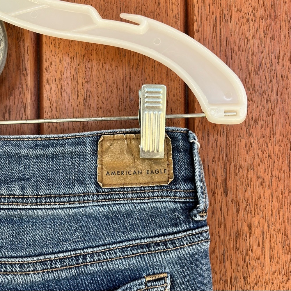 American Eagle Bootcut Jeans - Picture 5 of 9